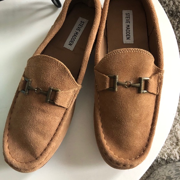 SOLD Steve Madden Suede Loafers NWOT - Picture 2 of 14